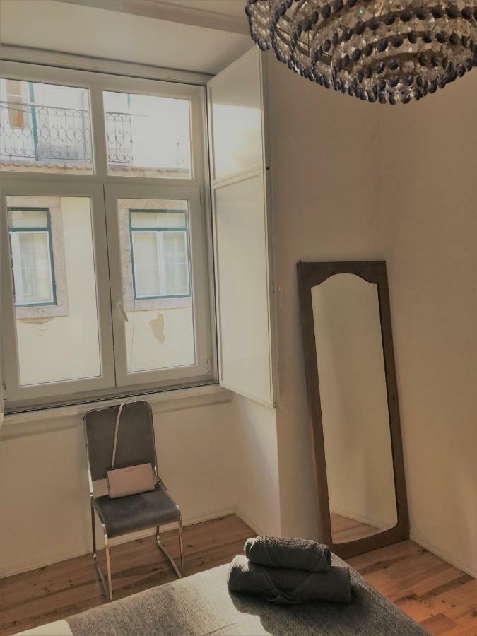 Baixa-Chiado Cosy 5 Bedrooms Lisbon Exterior photo